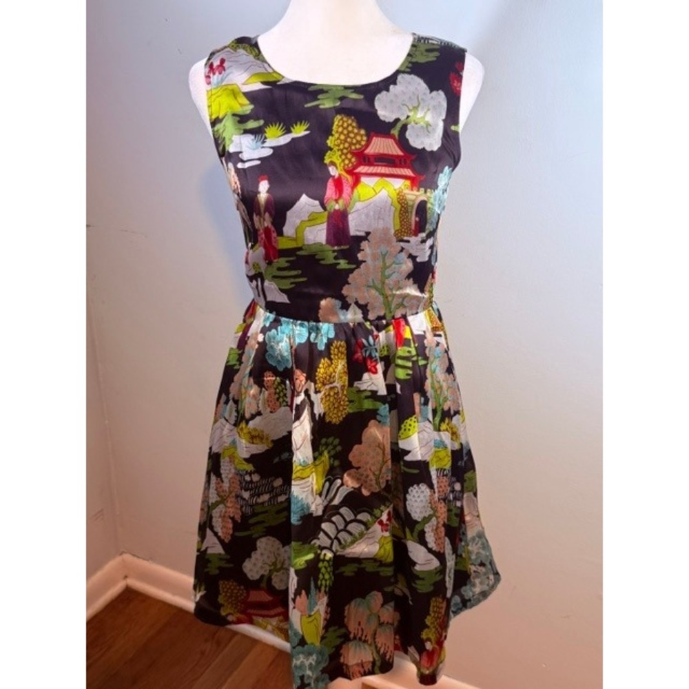 100% Silk Chinoiserie Landscape Print Fit Flare Dress Size 4‎ / FR 36
